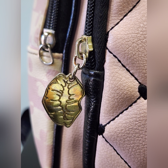 BETSEY JOHNSON | "Luv Betsey" Quilted Backpack | Pink & Black - Picture 5 of 13